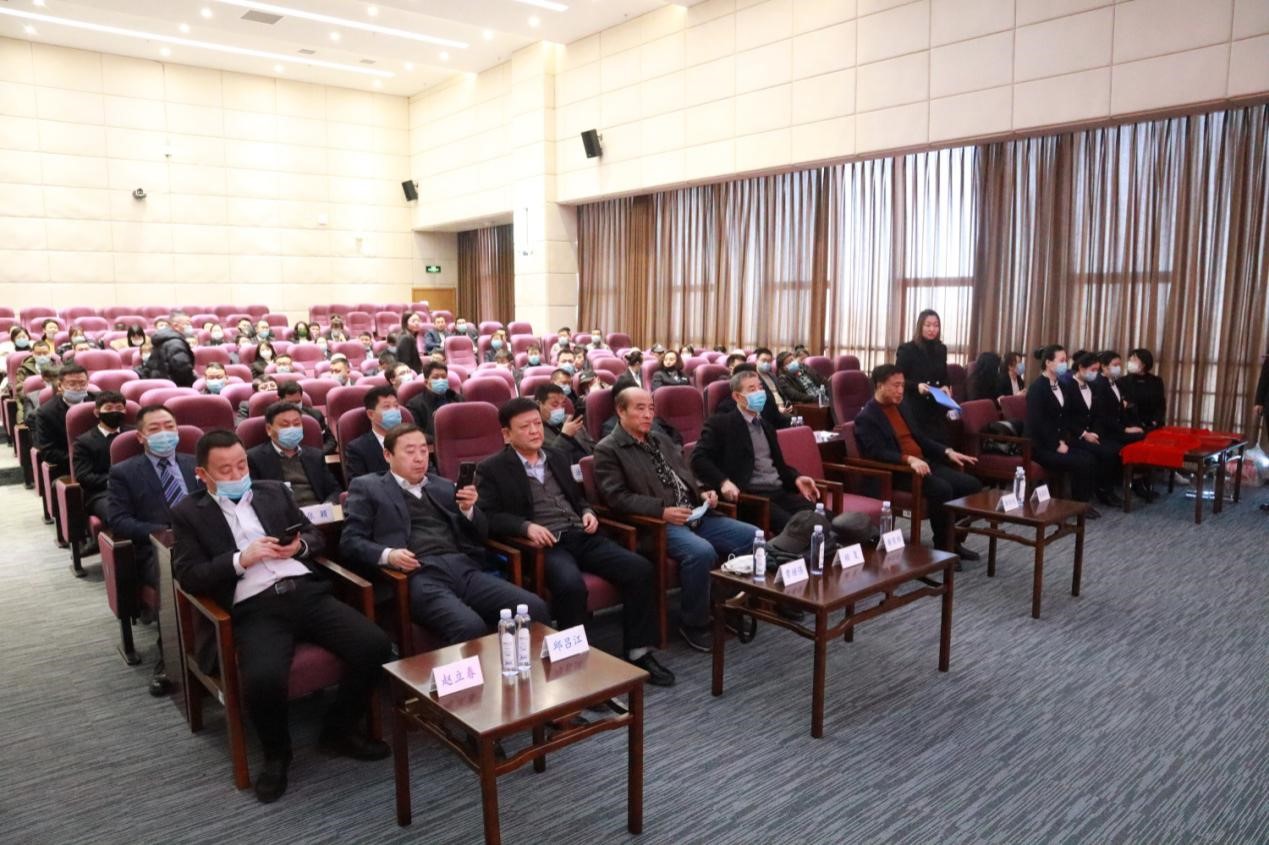 正業(yè)地產(chǎn)事業(yè)部丨乘風破浪 夢想同行  2020年度表彰大會圓滿成功！(圖1)